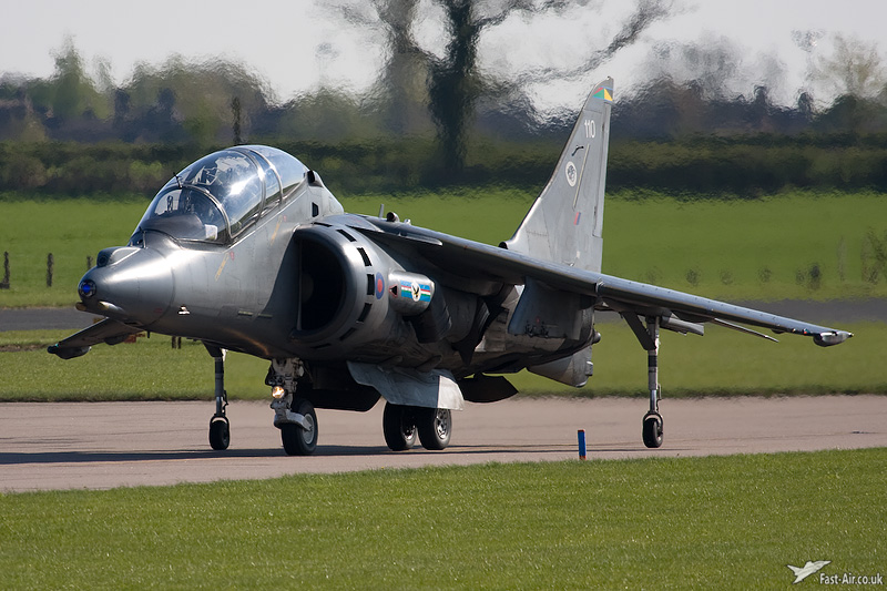 RAF Harrier T12 ZH664 20(R) Sqn photo